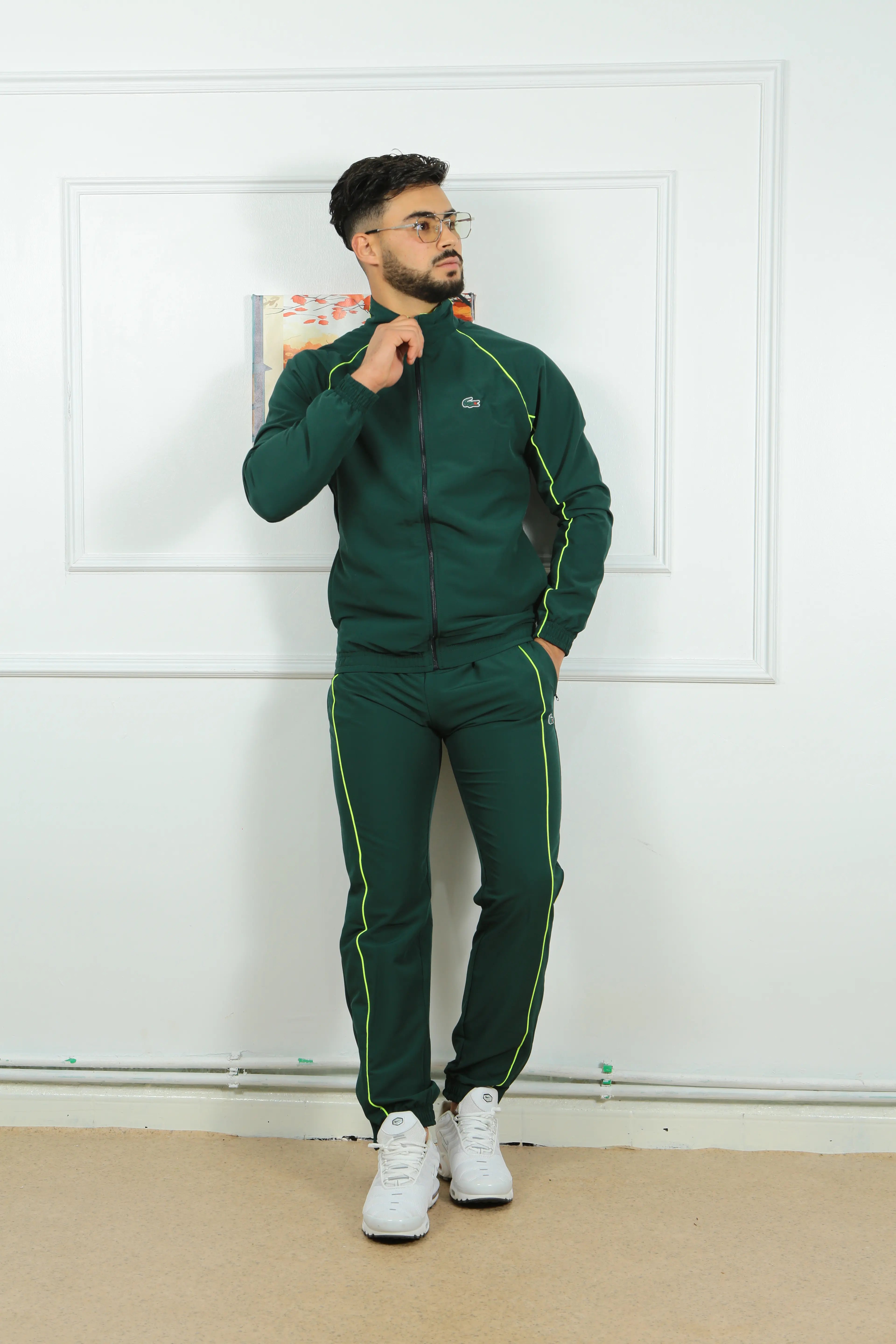 Ensemble Lacoste أواخر في الجودة العالية