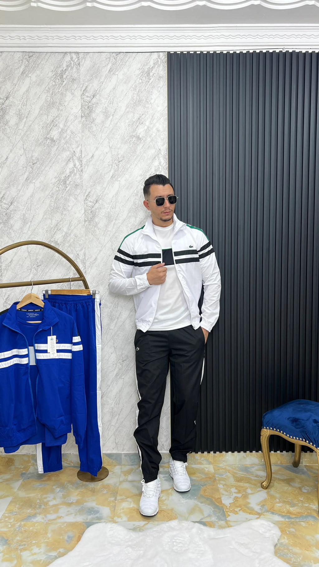 Ensemble lacoste milano 2026