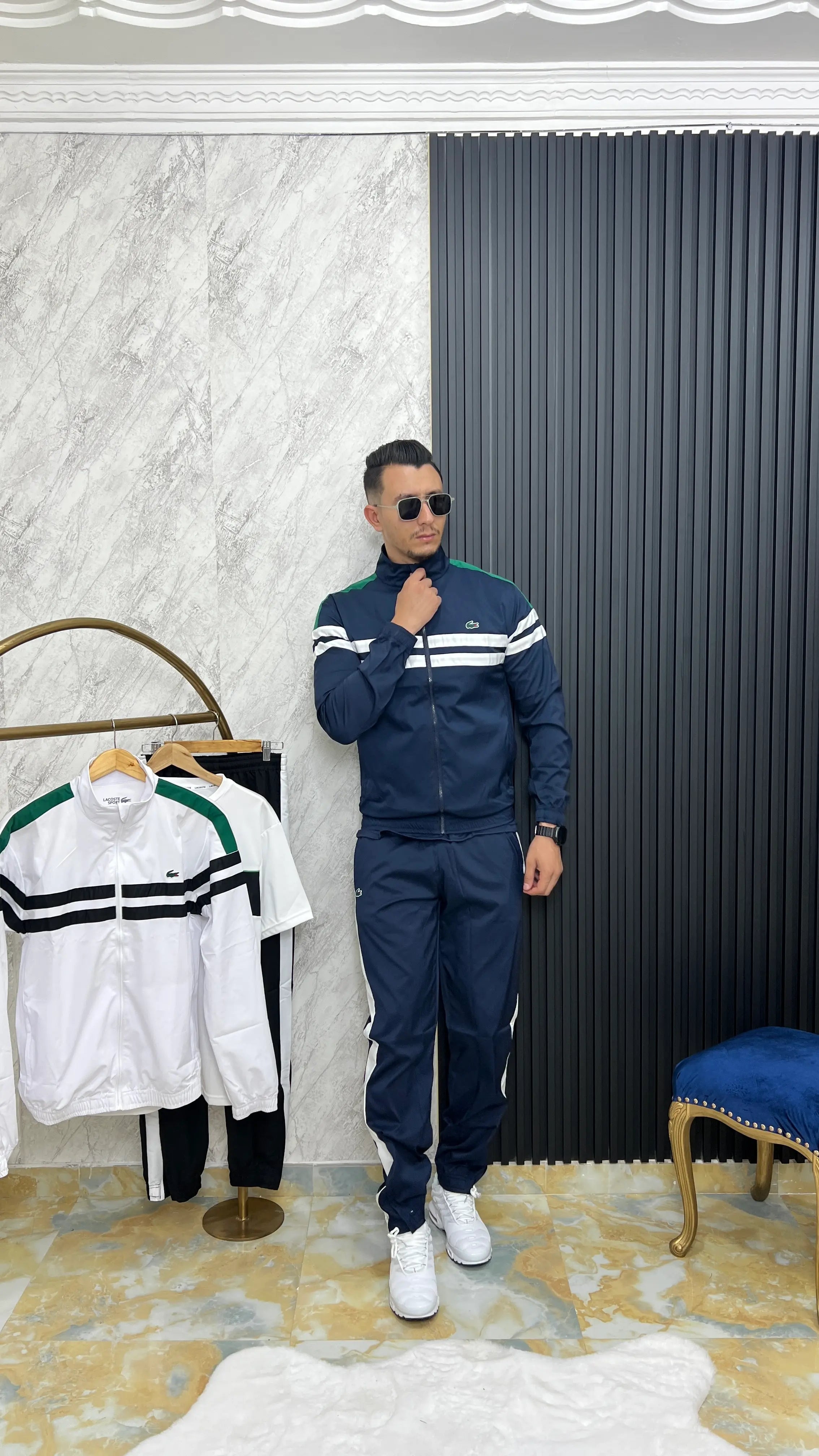 Ensemble lacoste milano 2026