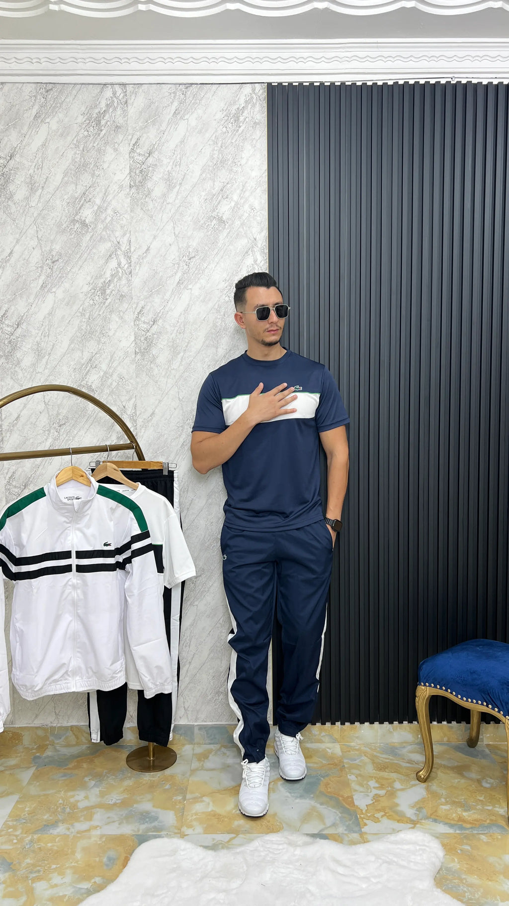 Ensemble lacoste milano 2026