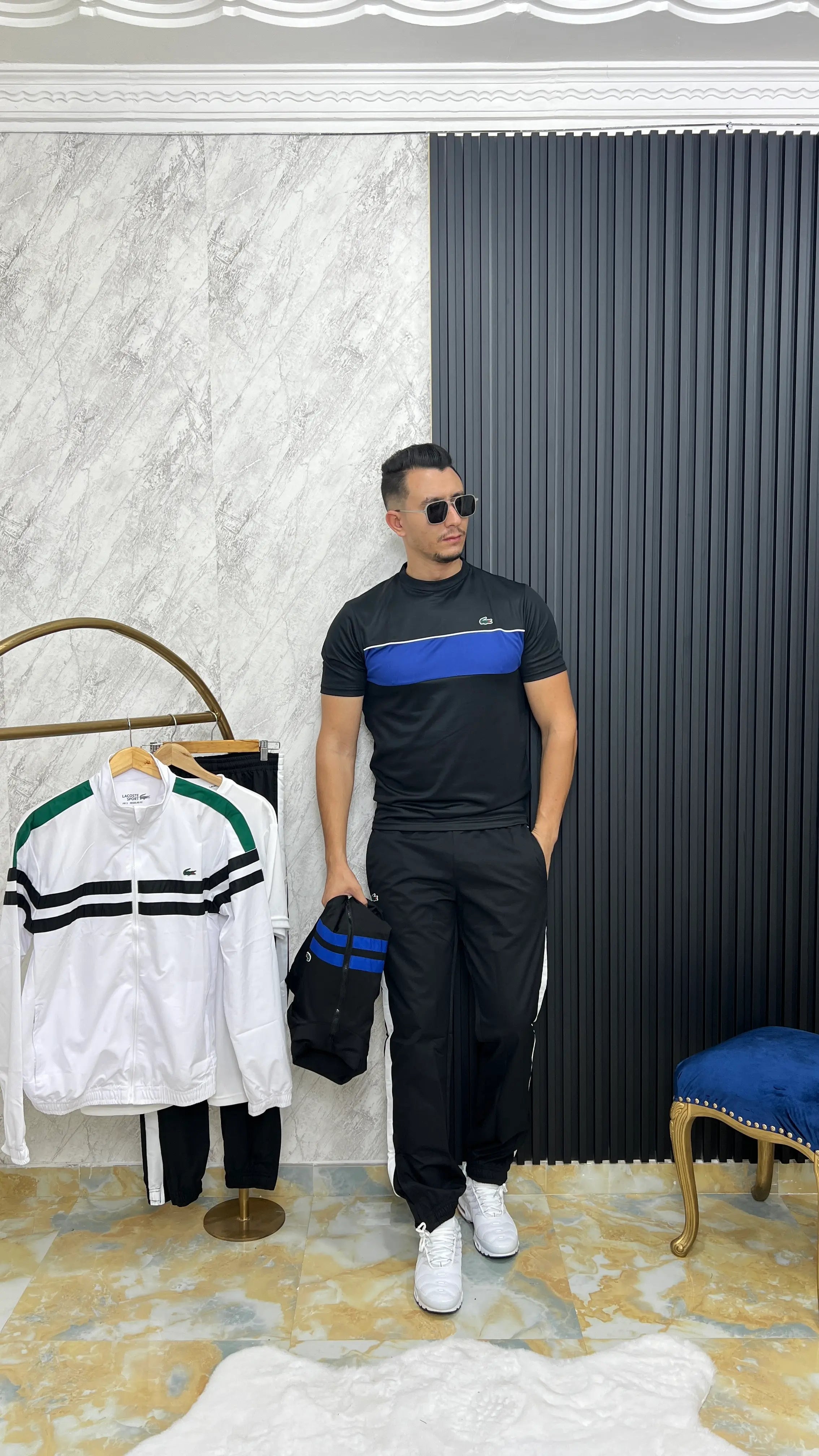 Ensemble lacoste milano 2026