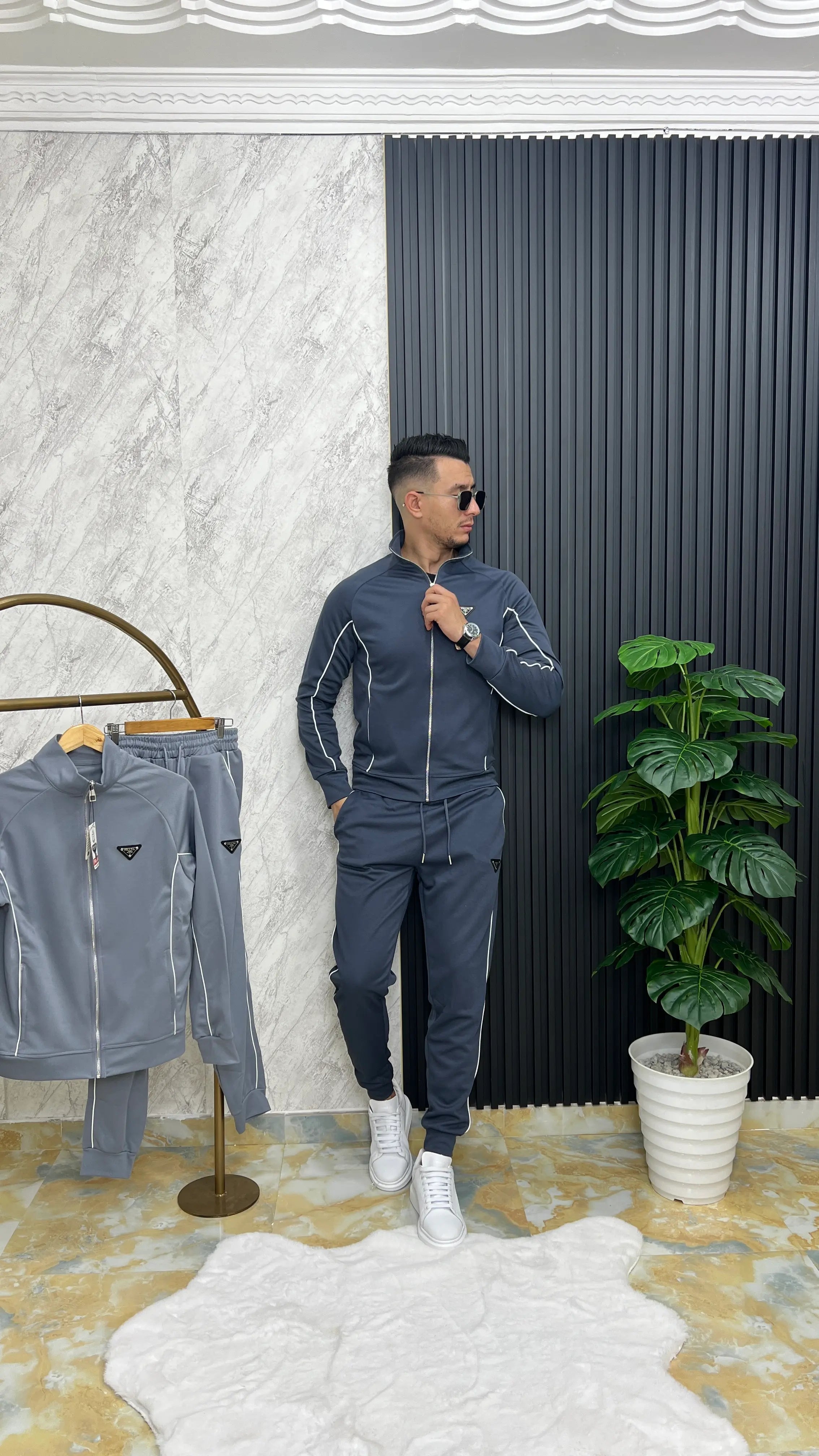 ensemble prada 2026 شتوي