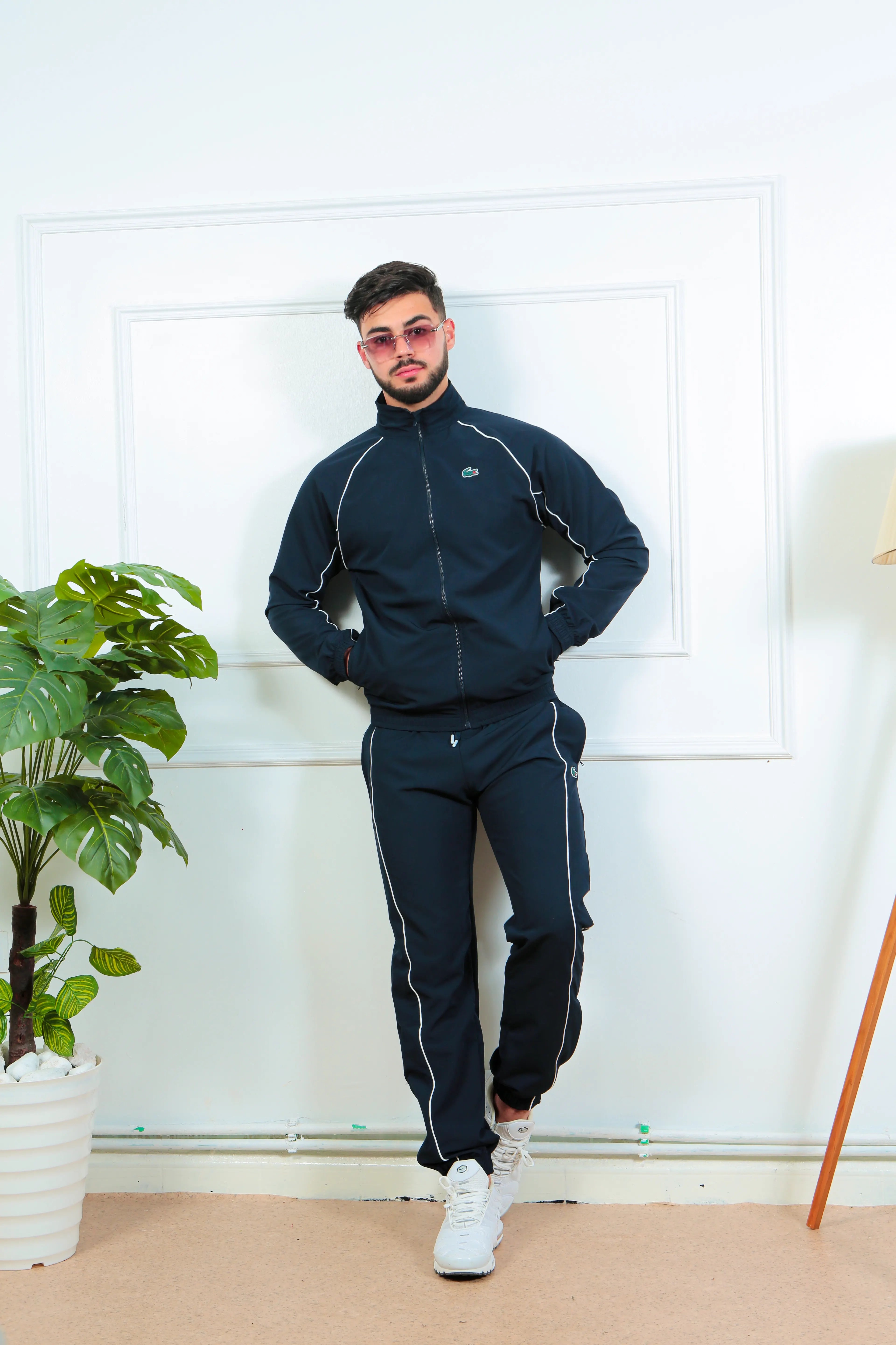 Ensemble Lacoste أواخر في الجودة العالية